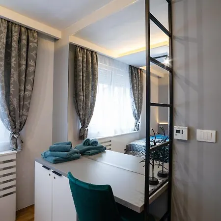 Centar Free Parking * Pale