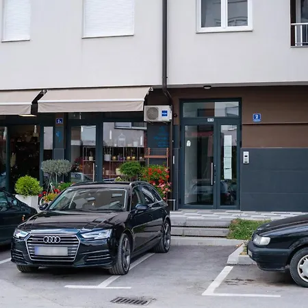 Apartment Centar Free Parking Pale