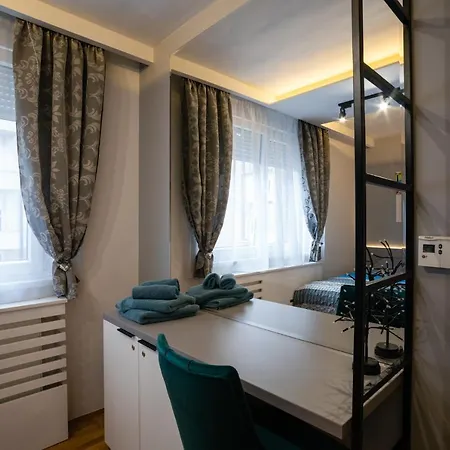 Studio Apartman Pale Pale